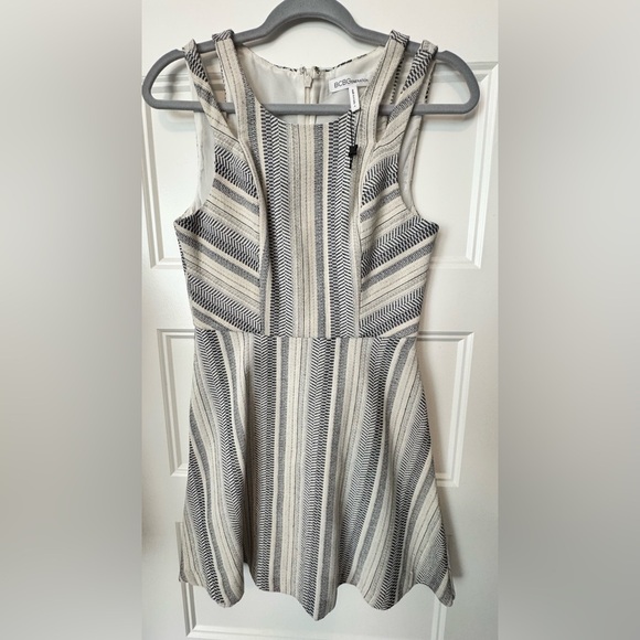 BCBG Jacquard Striped A-Line Dress Size 4 - Picture 2 of 10